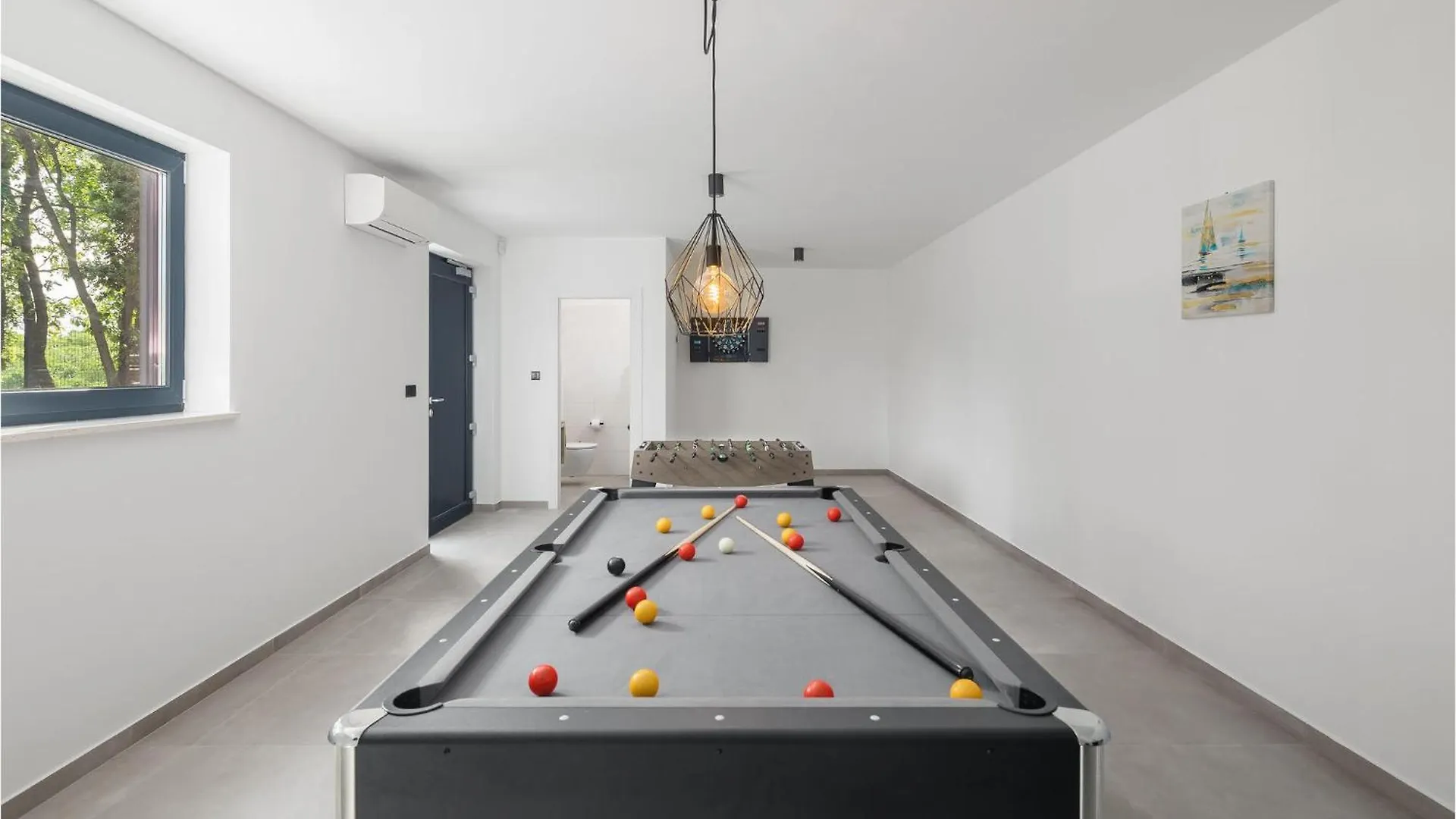 بيت للعطل Amazing Home In Rebici With Outdoor Swimming Pool