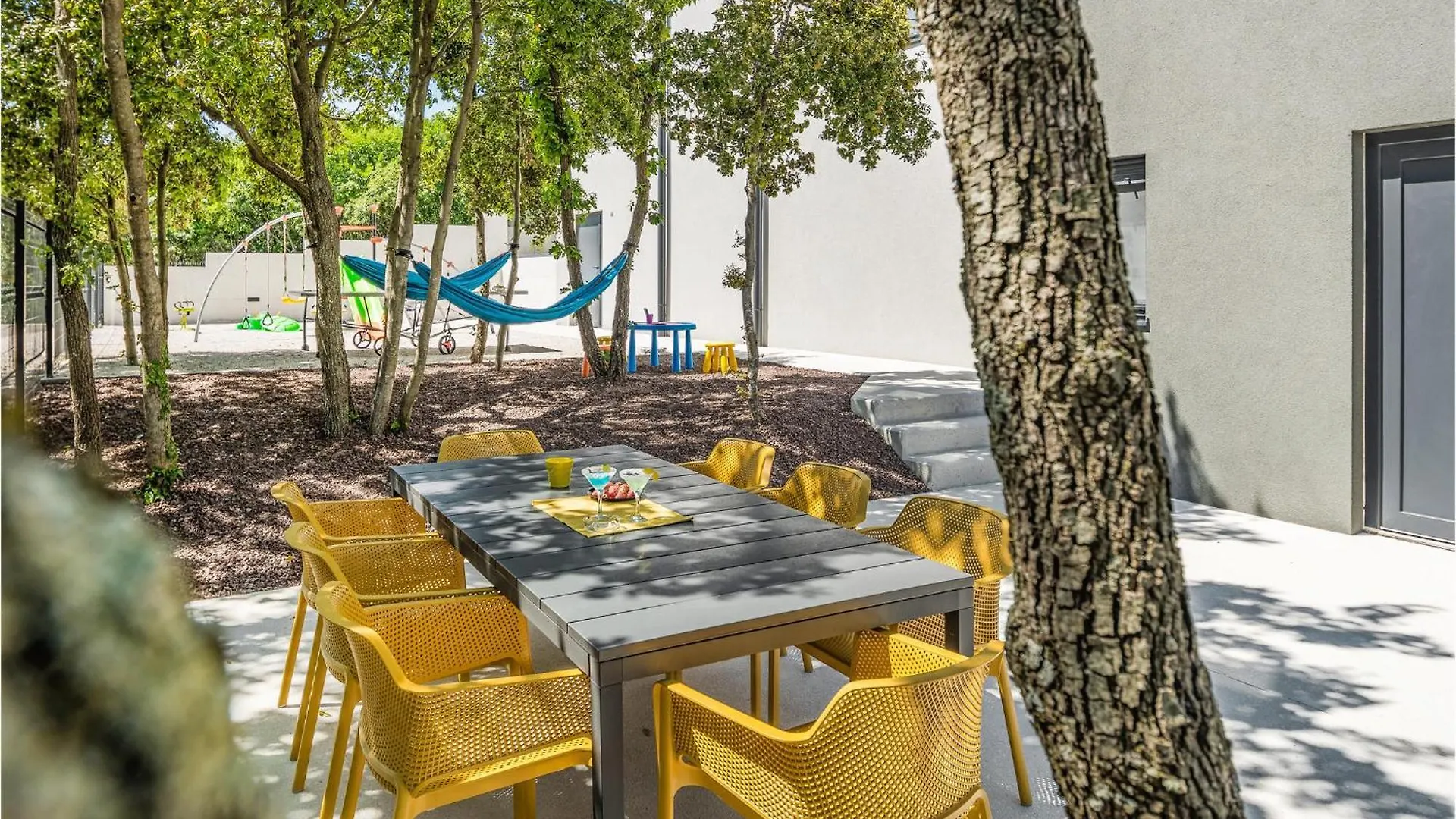Amazing Home In Rebici With Outdoor Swimming Pool 0*,