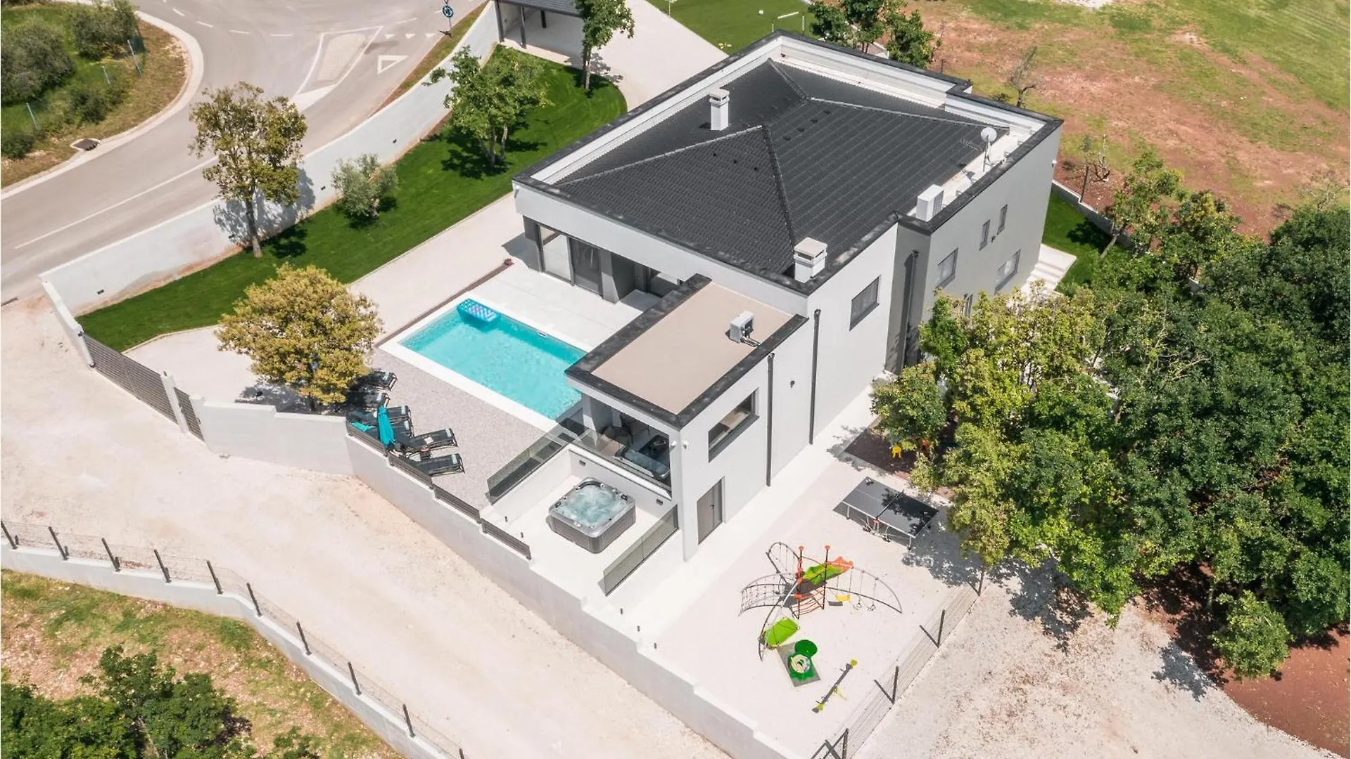 Holiday home Amazing Home In Rebici With Outdoor Swimming Pool