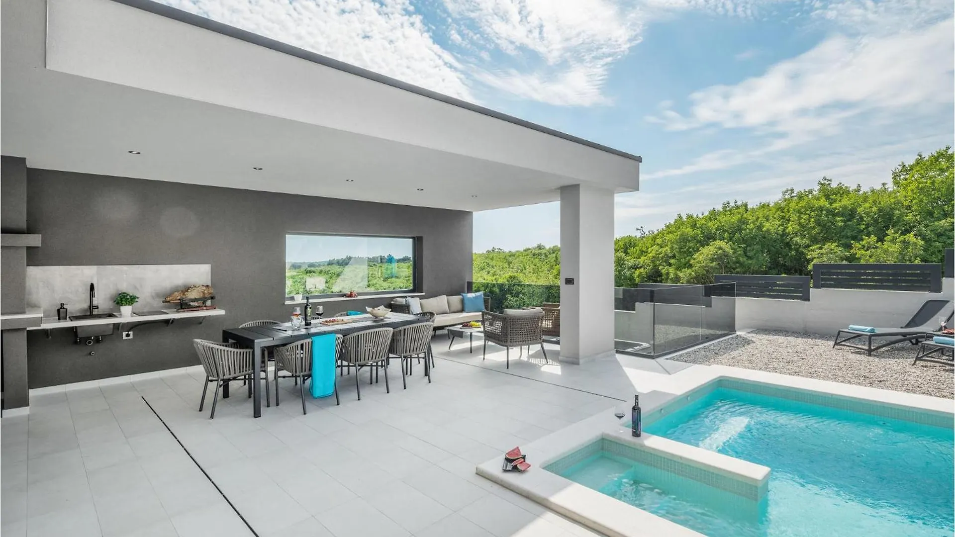 Holiday home Amazing Home In Rebici With Outdoor Swimming Pool