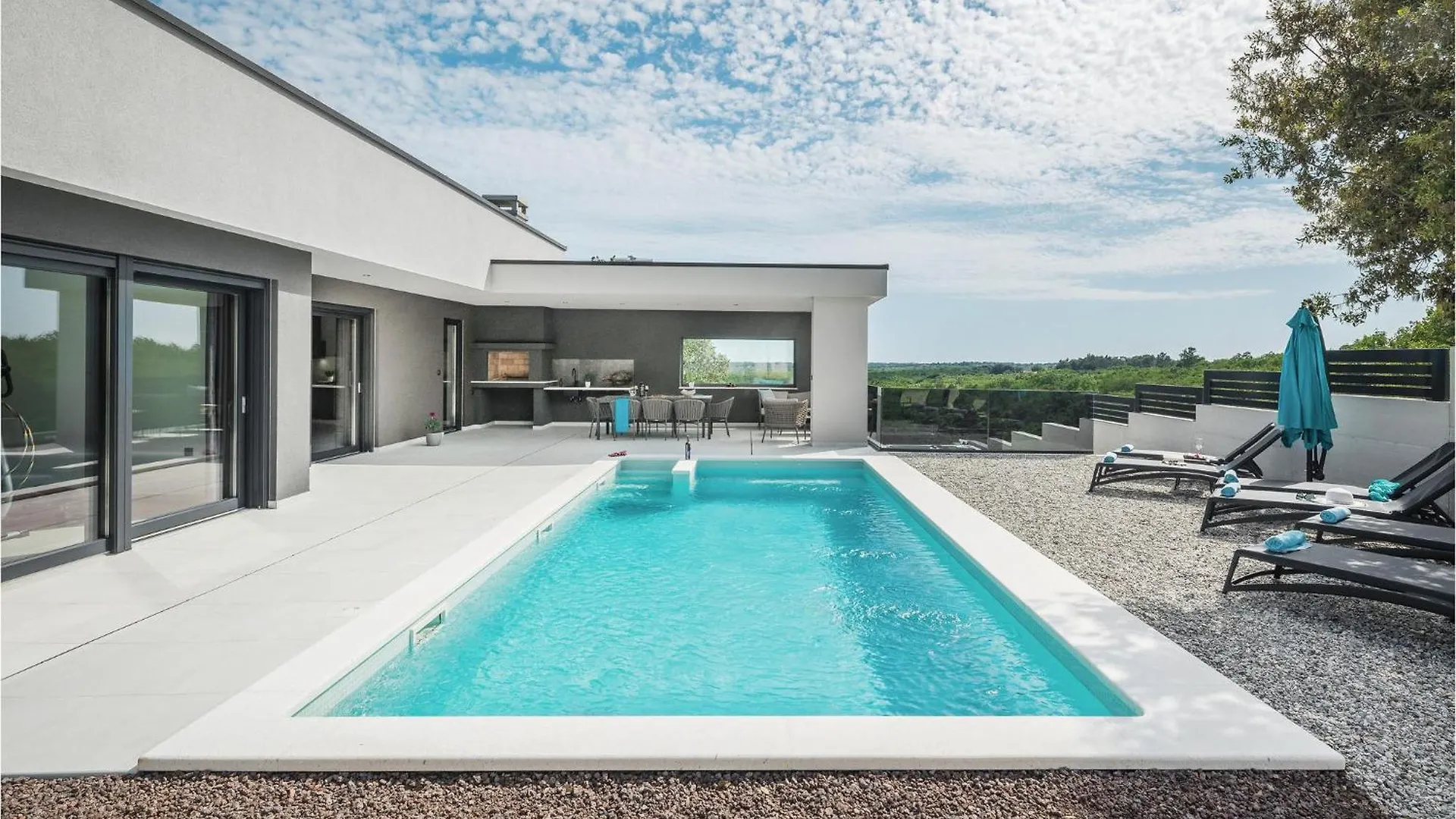 Amazing Home In Rebici With Outdoor Swimming Pool Holiday home