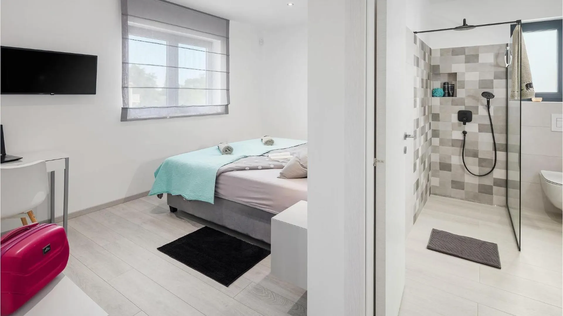 بيت للعطل Amazing Home In Rebici With Outdoor Swimming Pool