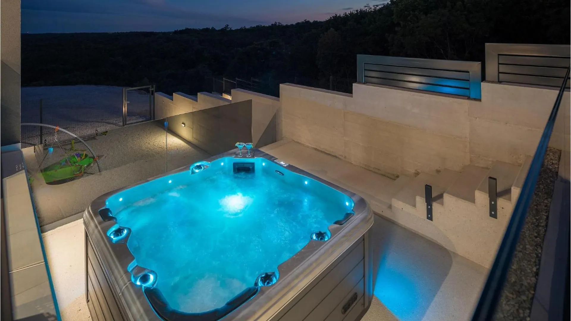 Holiday home Amazing Home In Rebici With Outdoor Swimming Pool